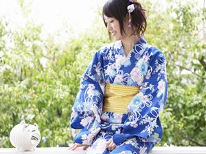 2025年最新｜クラスTシャツの選び方とおしゃれに仕上げるポイント